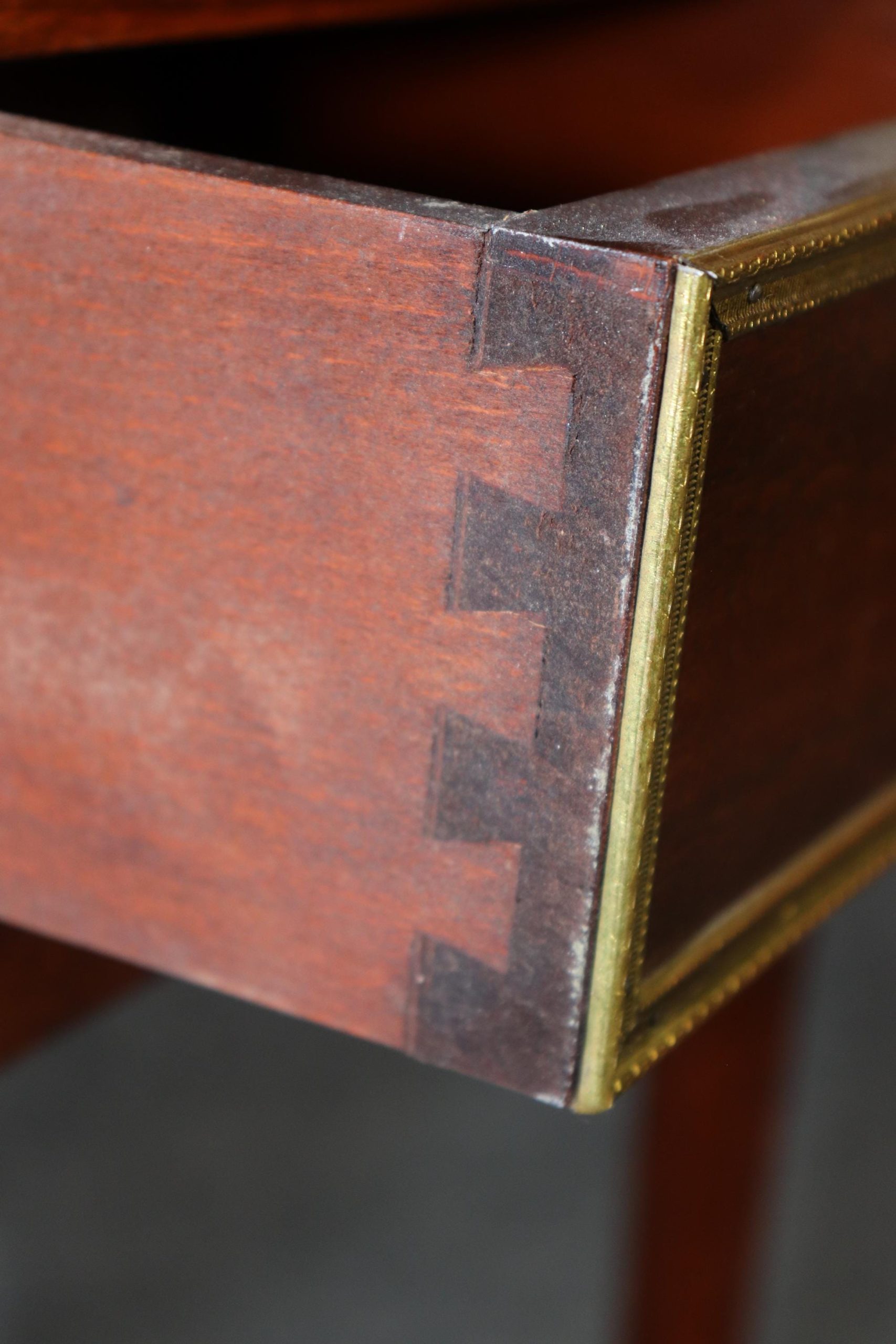 1960s Pair of Louis XVI Style Marble Top Nightstands, End Tables - Image 10