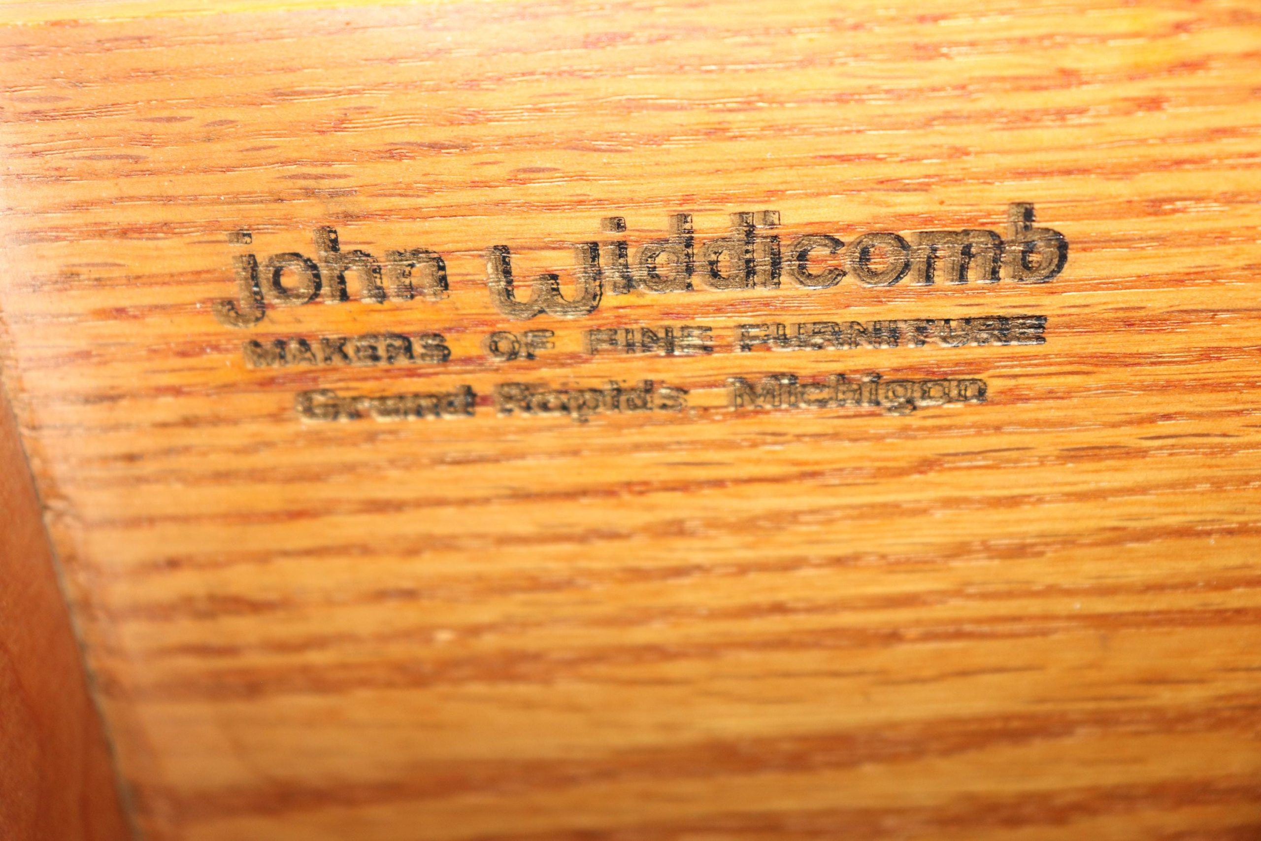 Mid Century Pair of Venetian Style Paint Decorated Portoro Marble Top Commodes by John Widdicomb, Dressers - Image 10